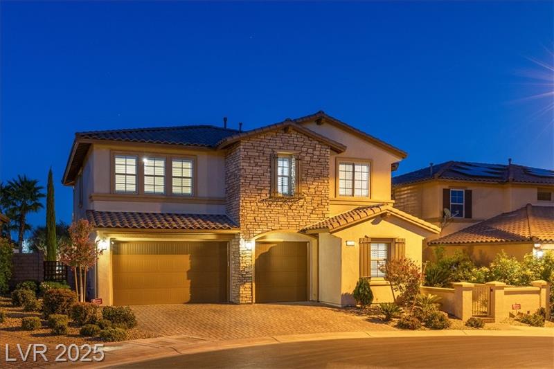 Summerlin Masterpiece with Panoramic Views and Entertainer's Backyard