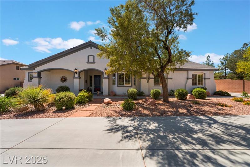 Iron Mountain Home with RV Parking and Large Pool
